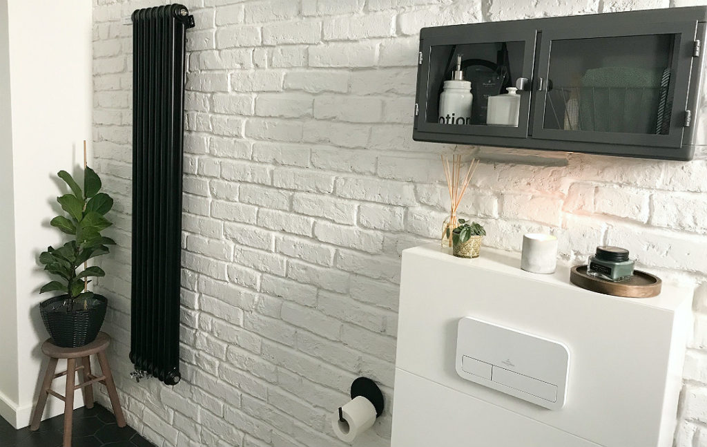 łazienka loft industrialna biało-czarna